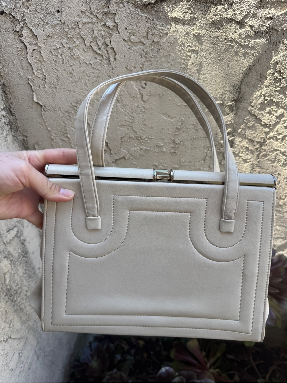 Vintage Kelly Purse White Cream Faux leather Vinyl A frame Julius Resnick